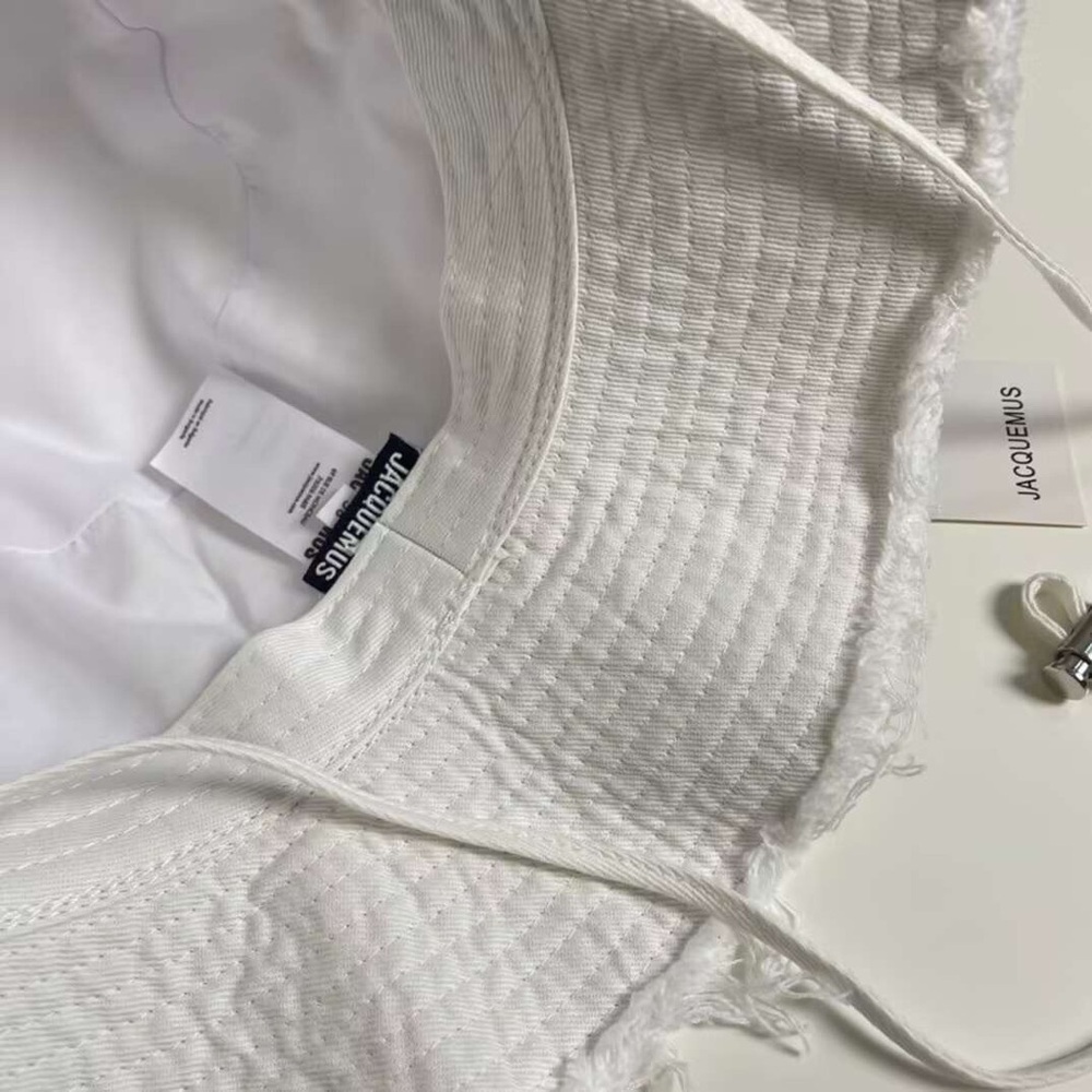 Jacquemus Bucket Hat White - Picture 3 of 7